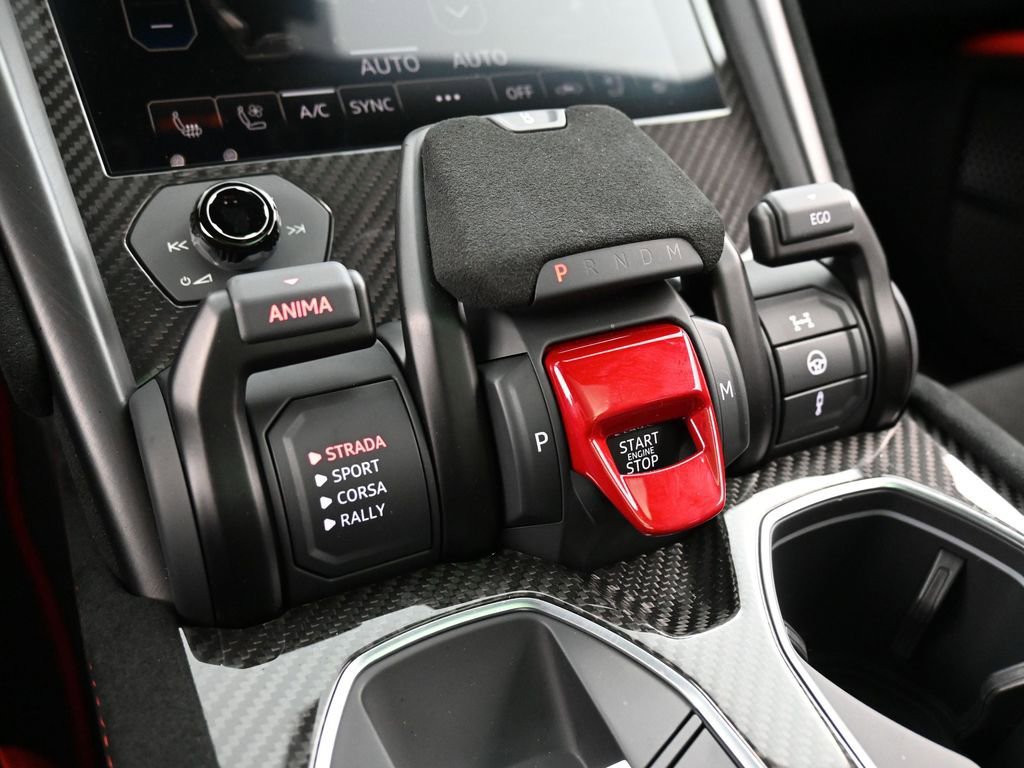 Used 2024 Lamborghini Urus Performante image 24