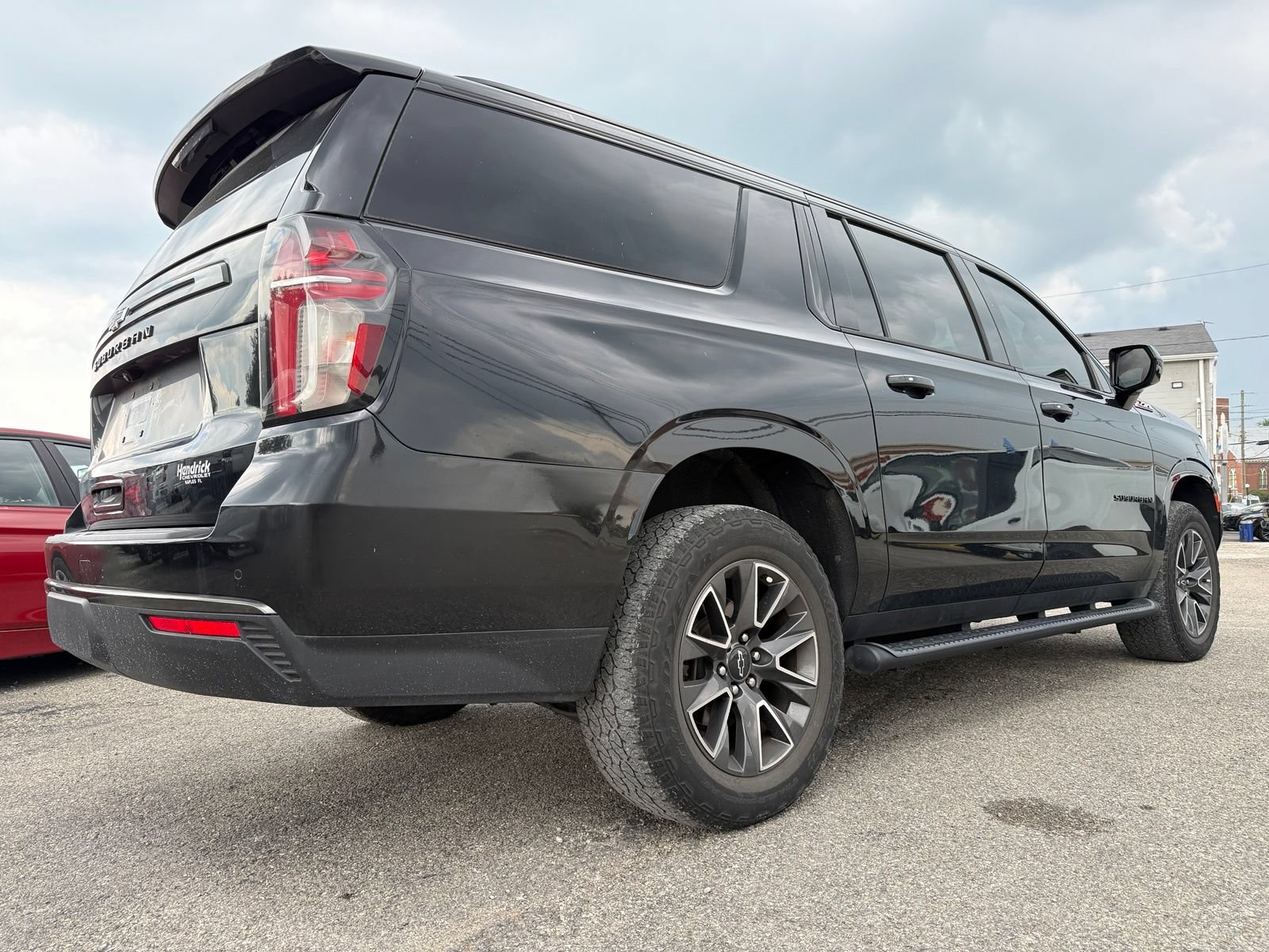 Used 2021 Chevrolet Suburban Z71 w/ Rear Media and Nav Package AWD/4WD image 6