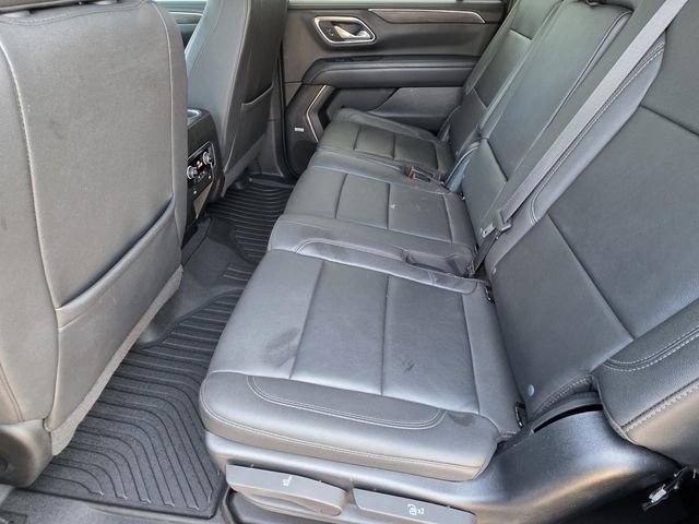 Used 2023 Chevrolet Suburban LT RWD image 9