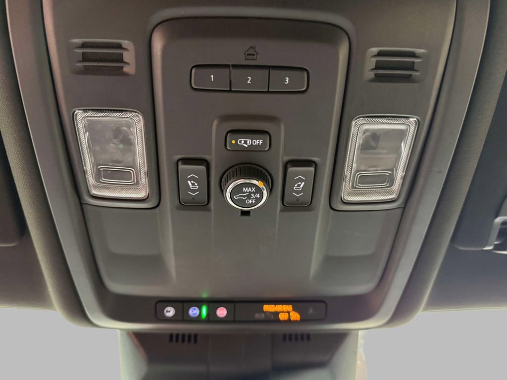 Used 2021 Cadillac Escalade ESV Luxury image 28