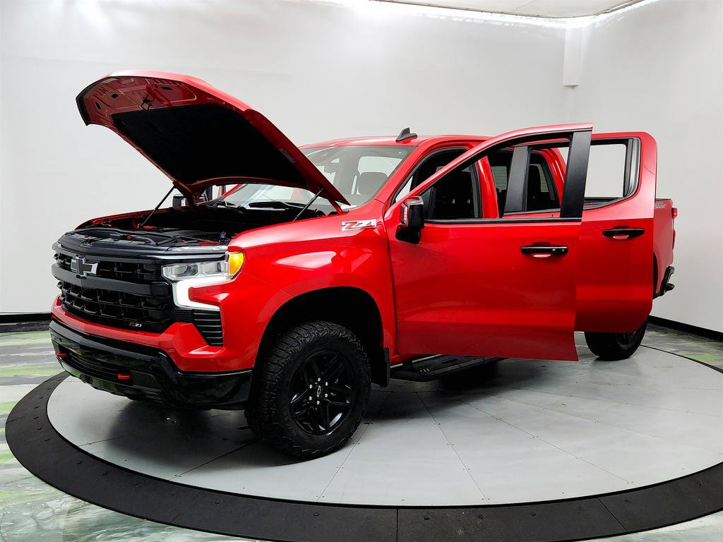 Used 2024 Chevrolet Silverado 1500 LT Trail Boss w/ LT Trail Boss Premium Package image 8
