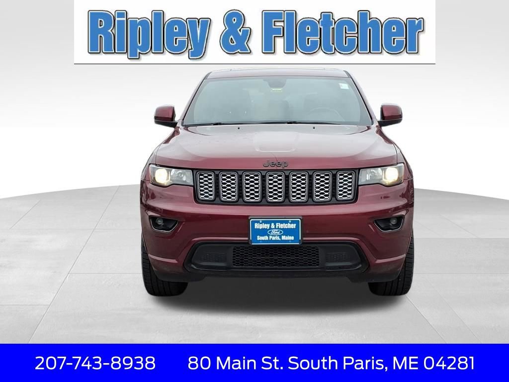 Used 2021 Jeep Grand Cherokee Laredo X image 2