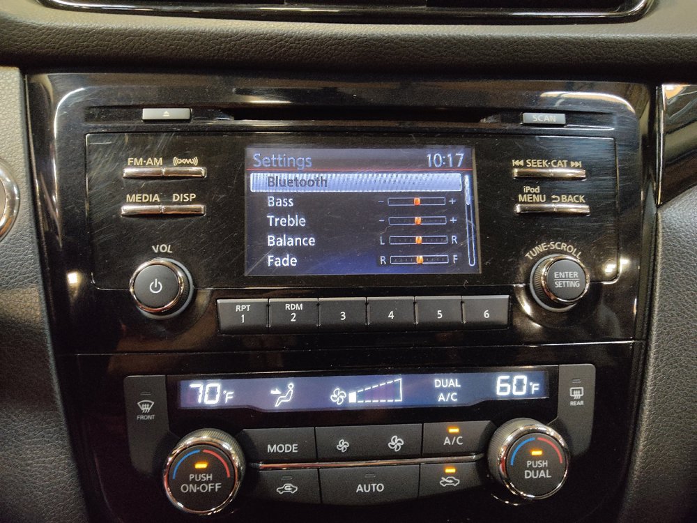 Used 2018 Nissan Rogue Sport SV FWD image 25