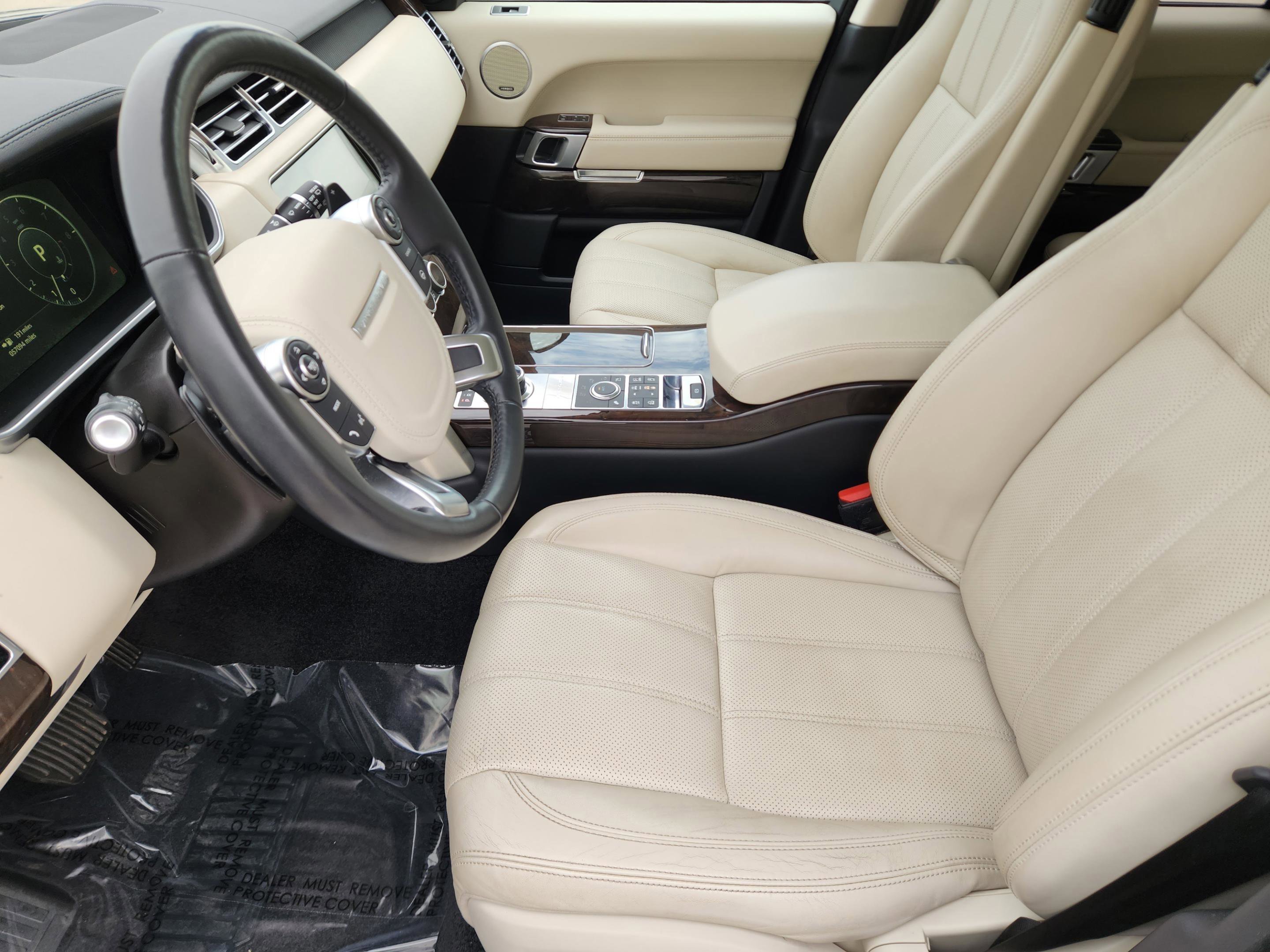 Used 2017 Land Rover Range Rover HSE AWD/4WD image 7
