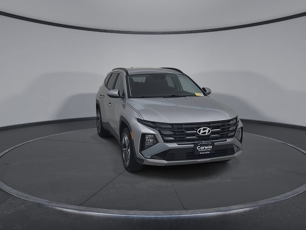 Used 2025 Hyundai Tucson SEL AWD/4WD image 3