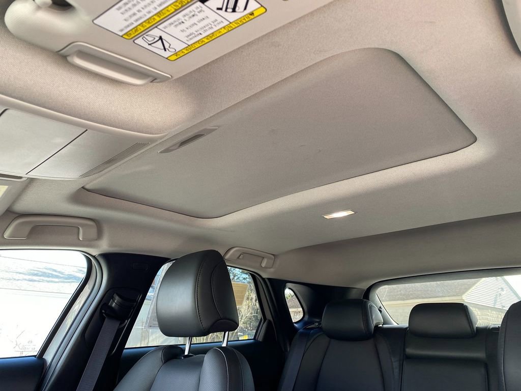 Used 2023 MAZDA CX-30 AWD 2.5 S w/ Premium Package image 24