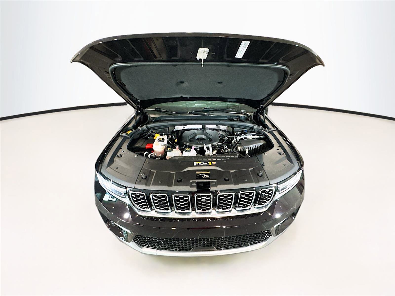 Used 2022 Jeep Grand Cherokee Summit image 27