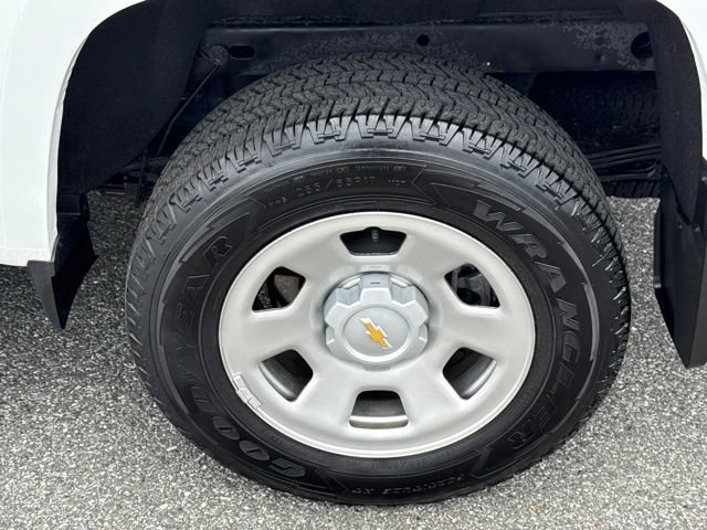 Used 2022 Chevrolet Colorado W/T RWD image 21
