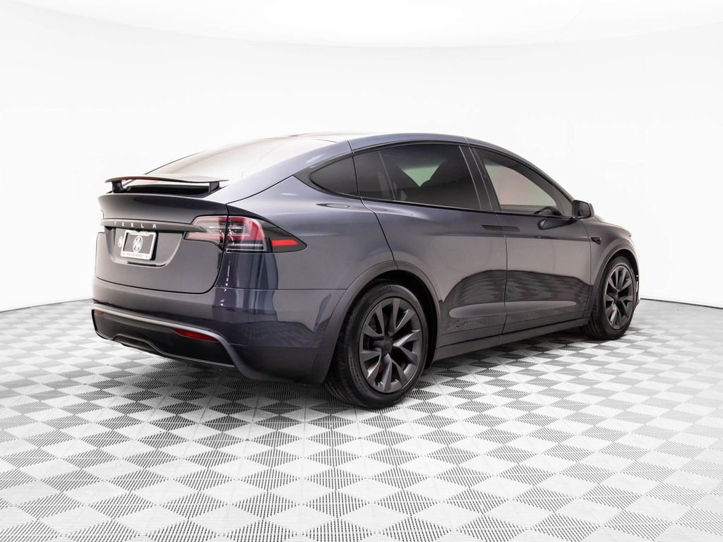 Used 2024 Tesla Model X image 7