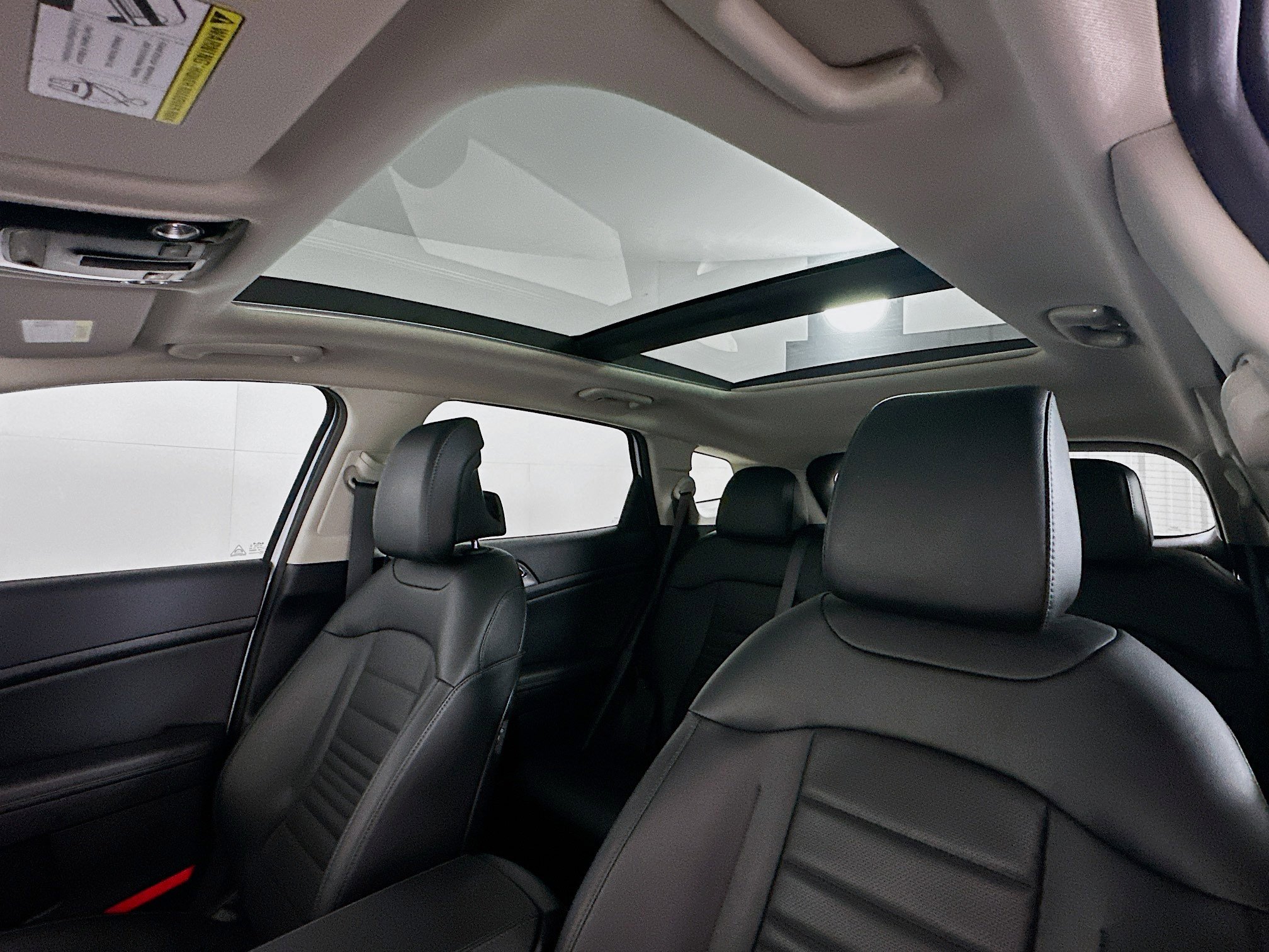 Used 2024 Kia Sportage SX FWD image 27