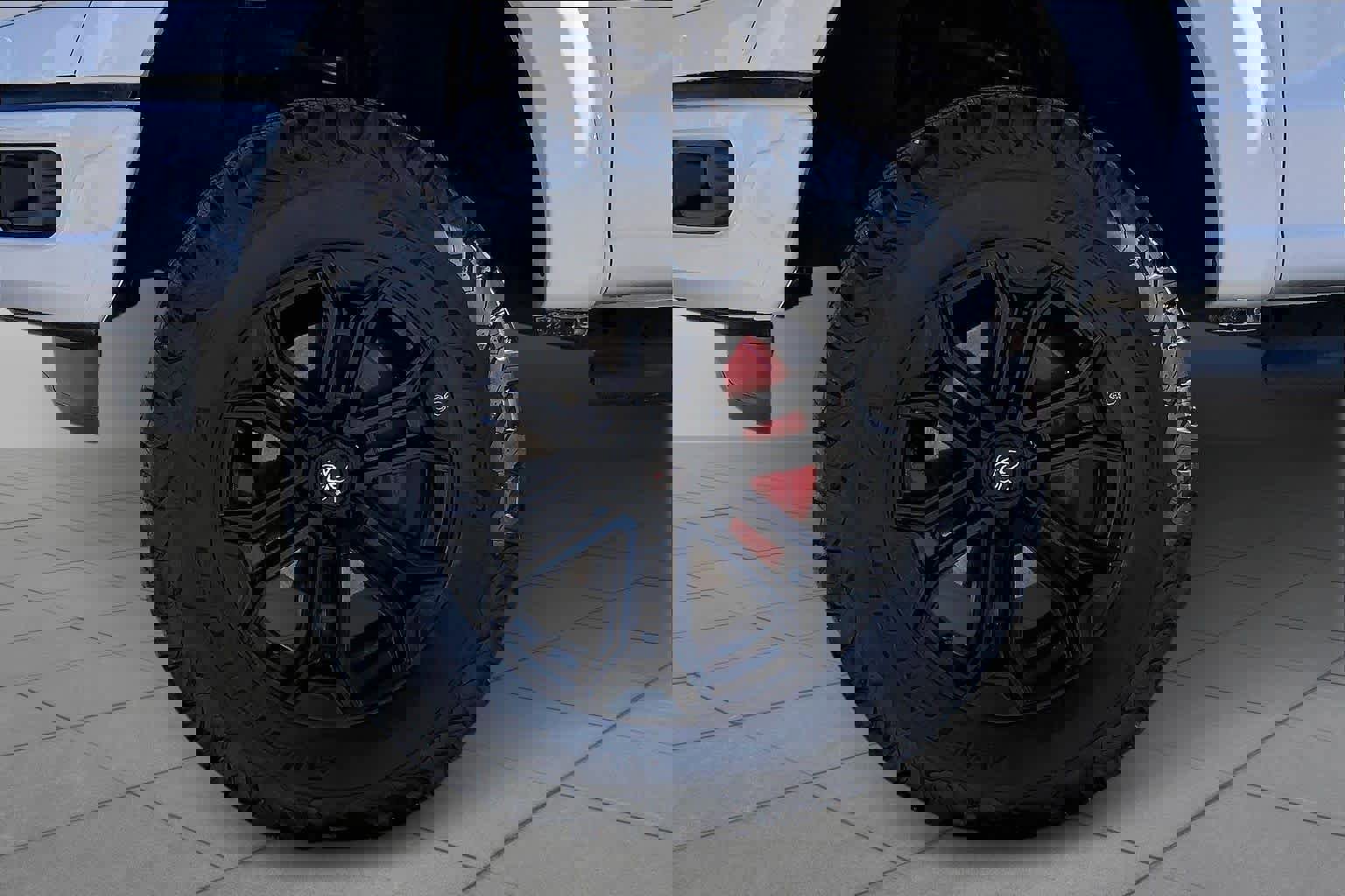 Used 2025 Ford F150 STX w/ Equipment Group 200A image 9