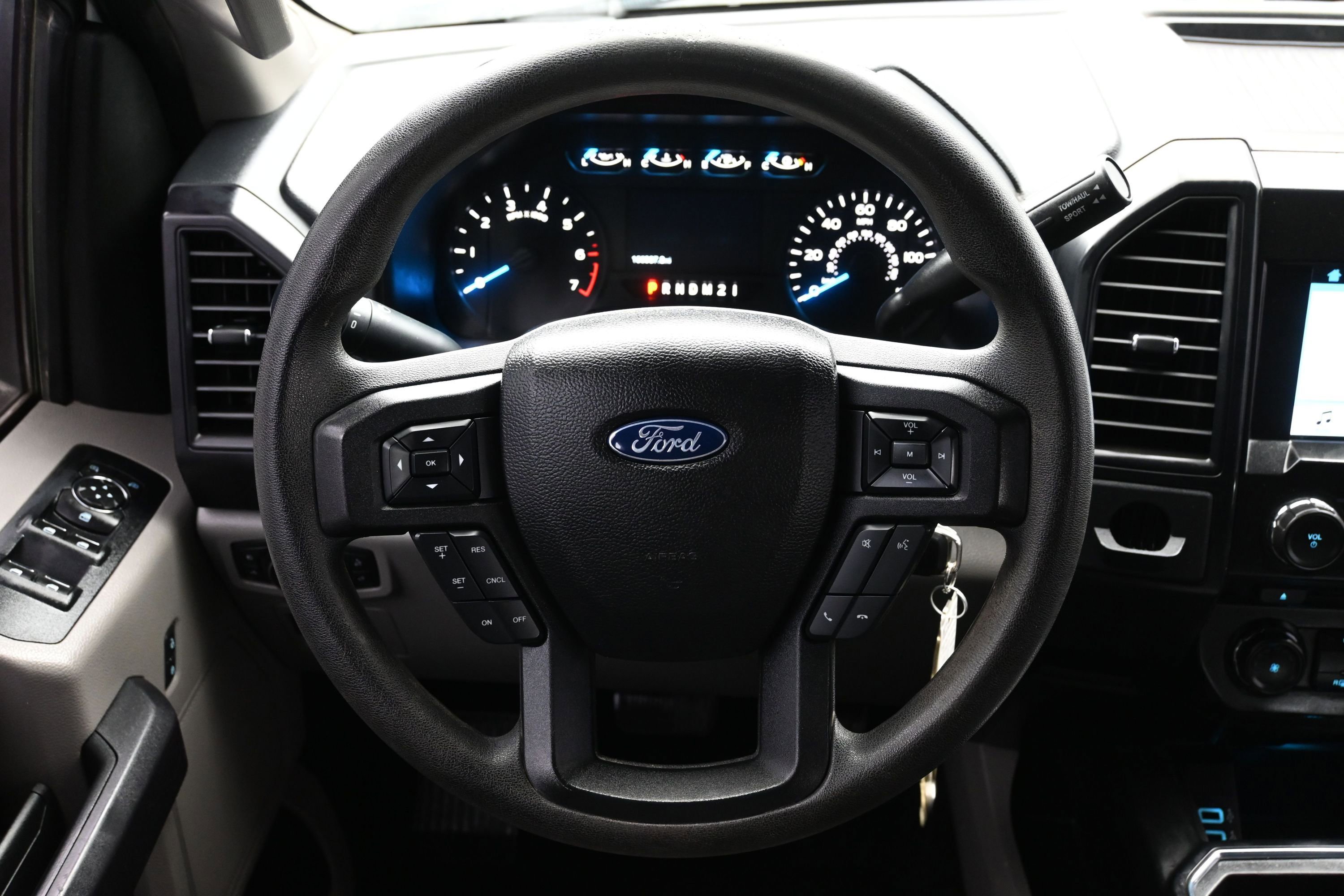 Used 2017 Ford F150 XL w/ Equipment Group 101A Mid RWD image 15