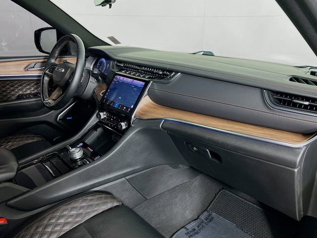 Used 2023 Jeep Grand Cherokee L Summit w/ Advanced Protech Group IV image 42