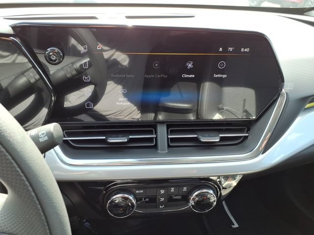 New 2026 Chevrolet Trax LT FWD image 11