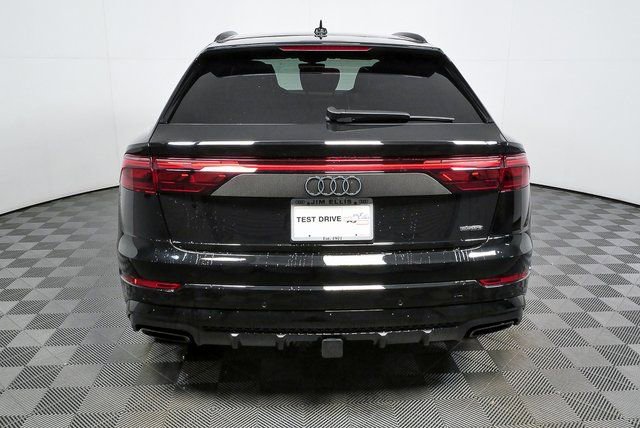 New 2026 Audi Q8 Prestige image 30
