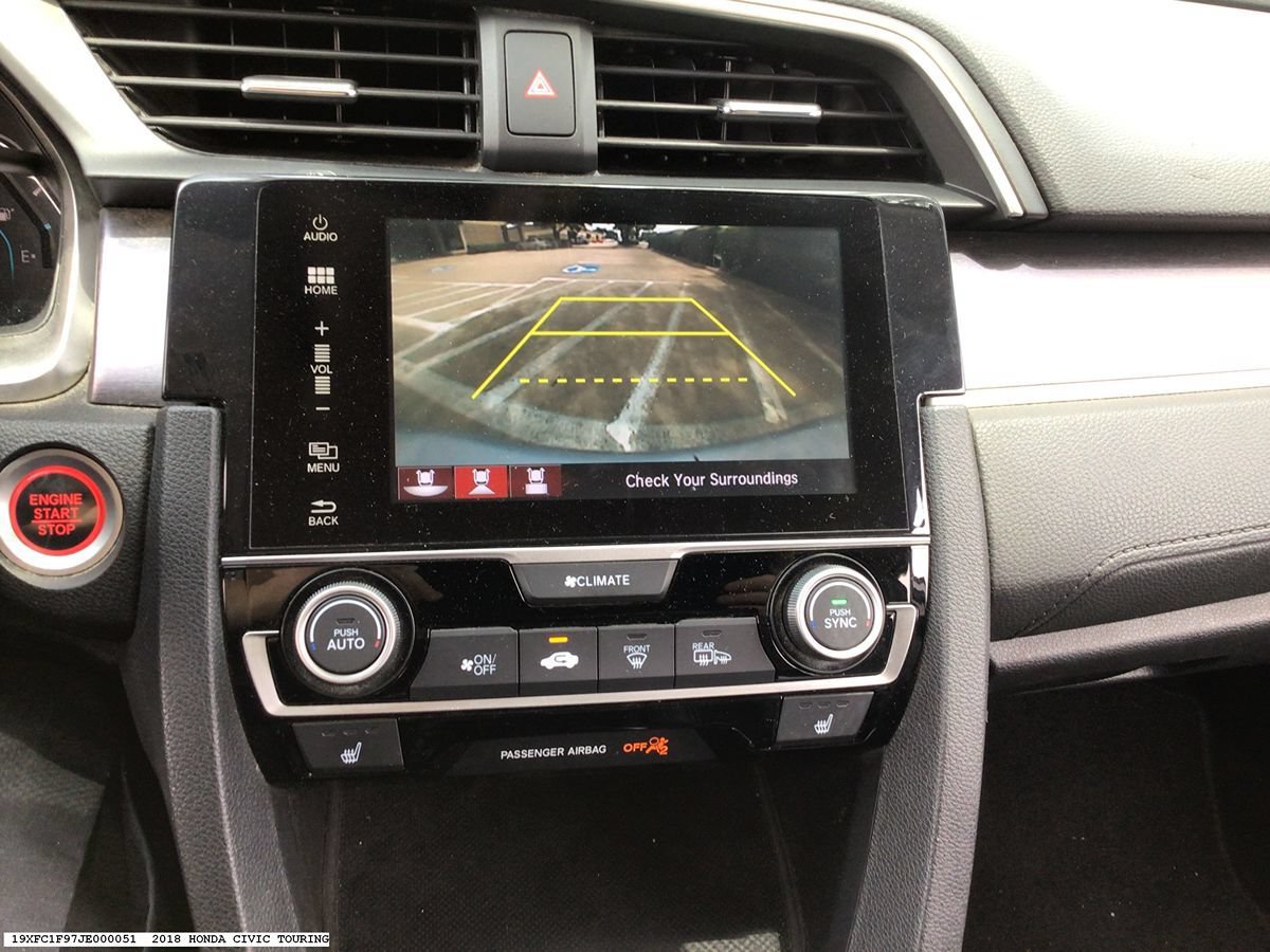 Used 2018 Honda Civic Touring image 14