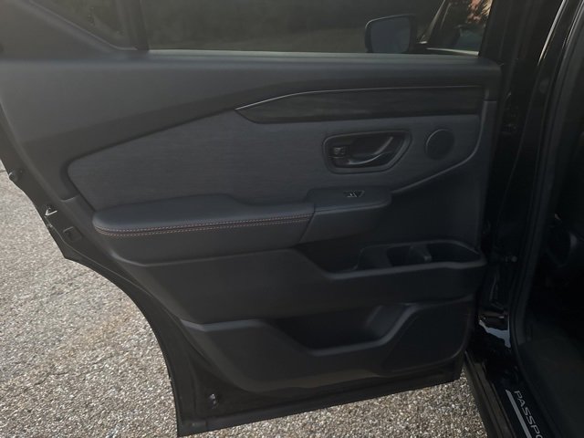 Used 2026 Honda Passport TrailSport image 12