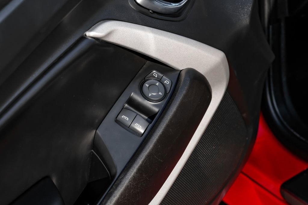 Used 2018 Chevrolet Camaro LT RWD image 35