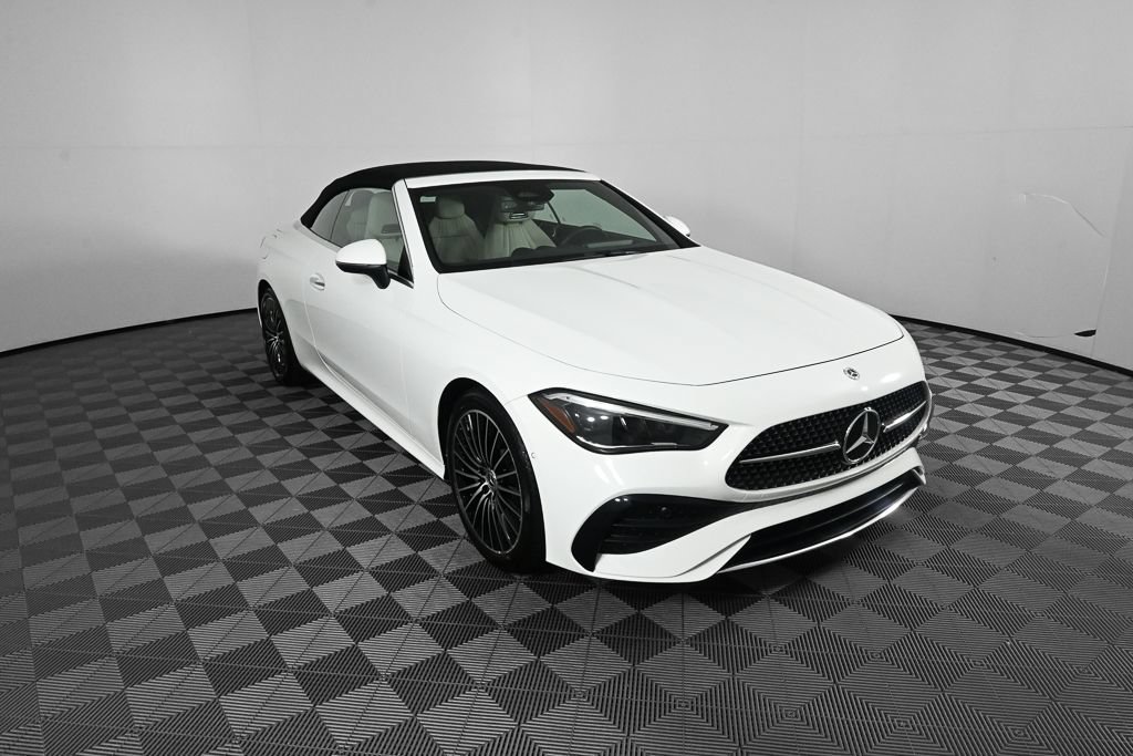 Certified 2024 Mercedes-Benz CLE 450 4MATIC Cabriolet image 22