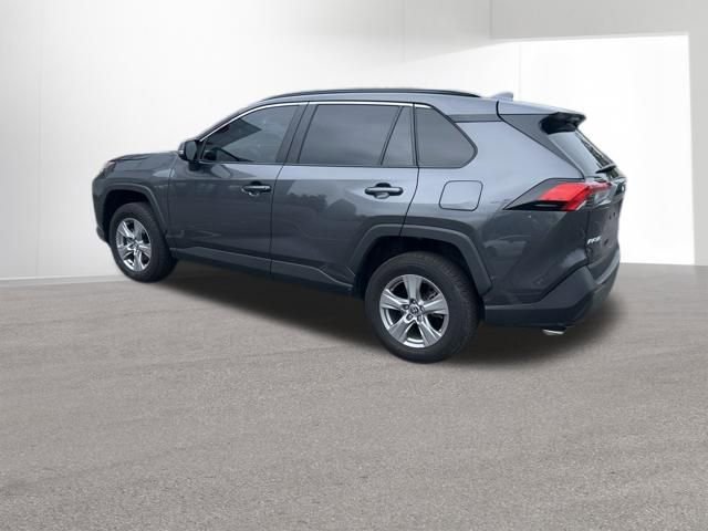 Used 2025 Toyota RAV4 XLE w/ Convenience Package AWD/4WD image 2