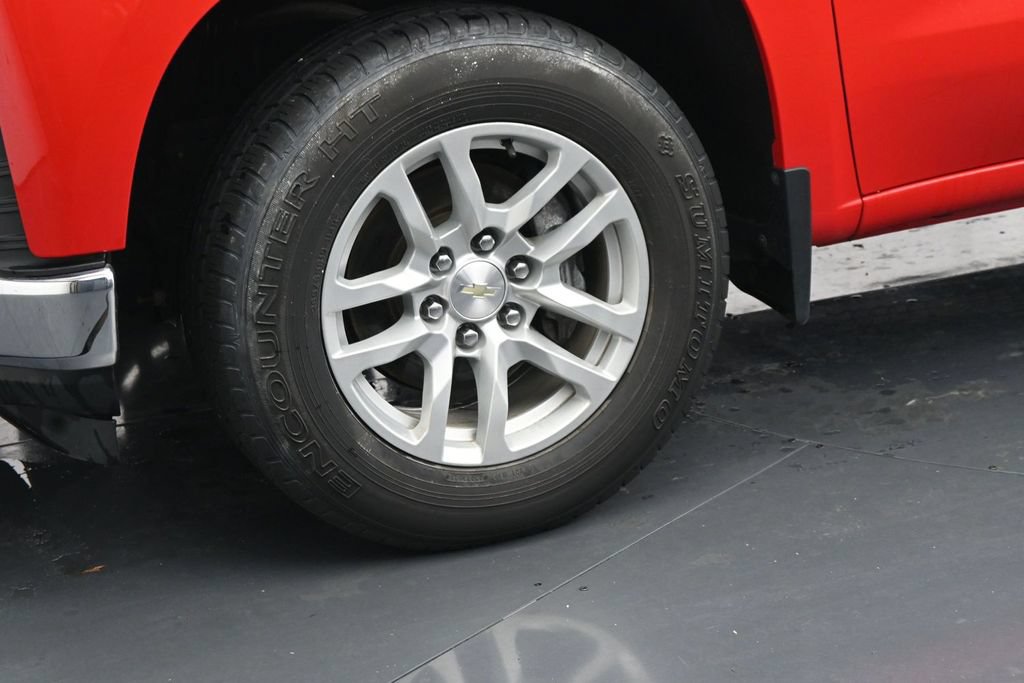 Used 2020 Chevrolet Silverado 1500 LT RWD image 12