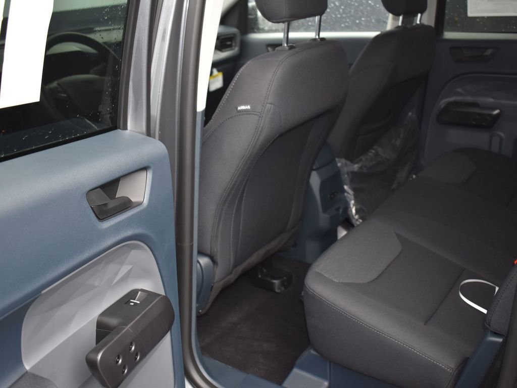 New 2025 Ford Maverick XL image 11