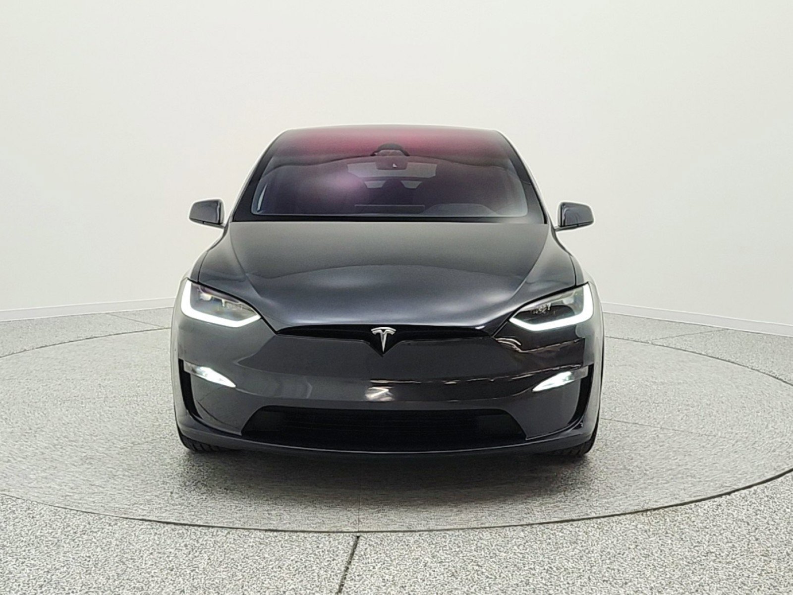 Used 2025 Tesla Model X image 2