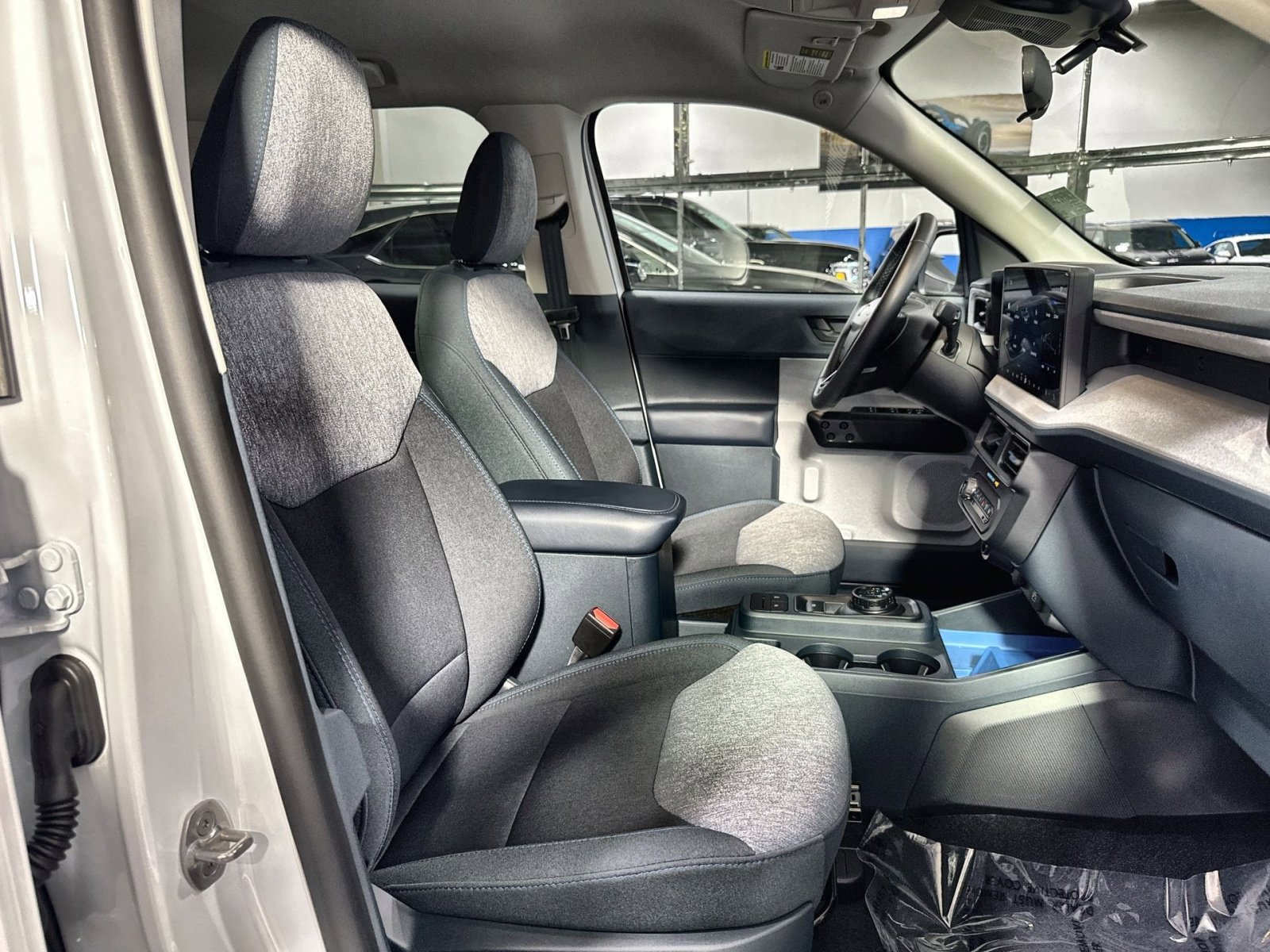 Used 2025 Ford Maverick XLT w/ XLT Luxury Package AWD/4WD image 30