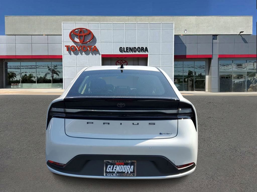New 2026 Toyota Prius Plug-In Hybrid image 4