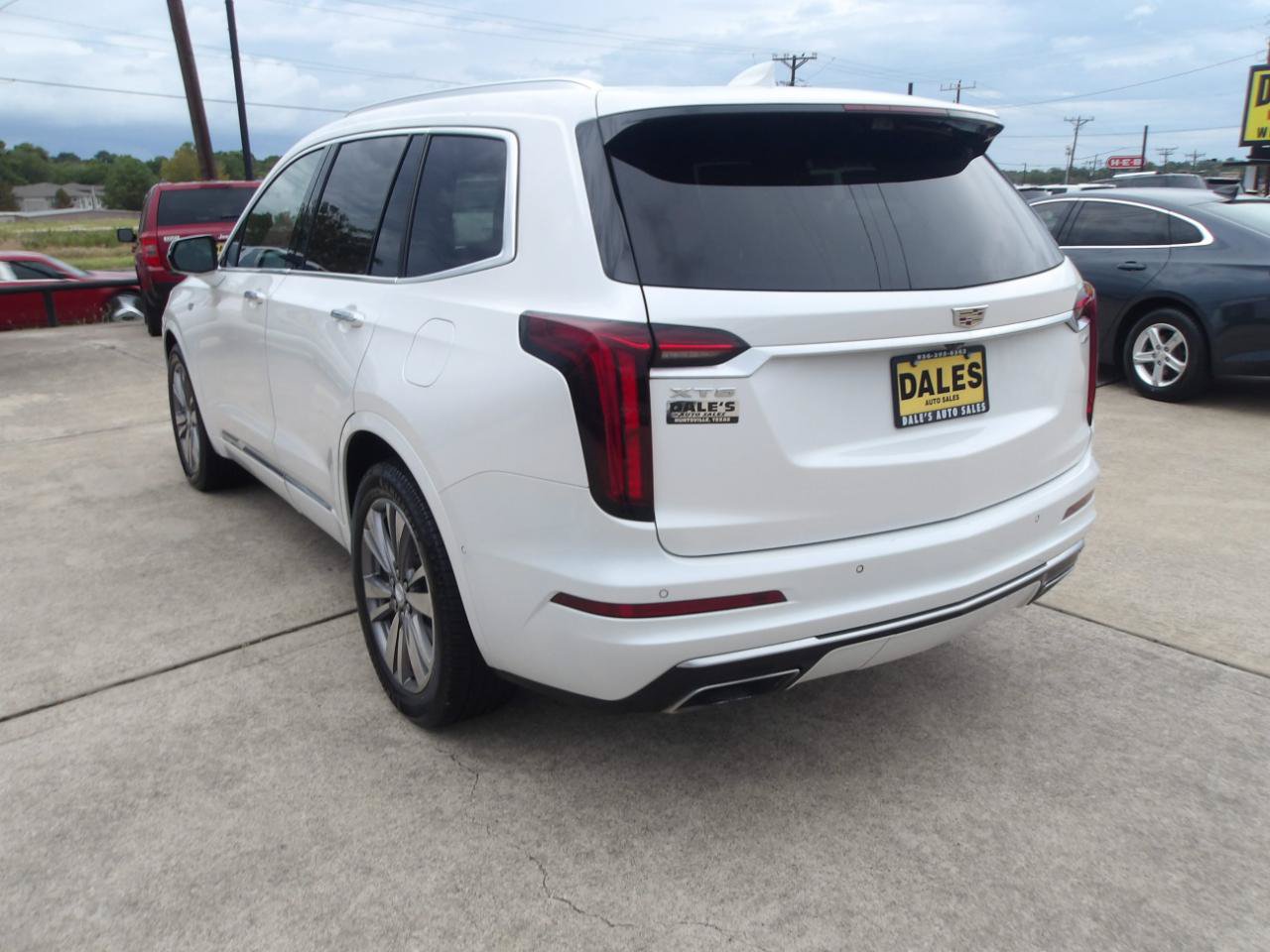 Used 2021 Cadillac XT6 Premium Luxury FWD image 14