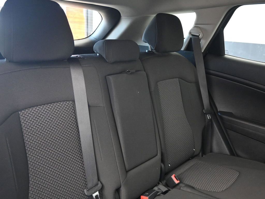 Used 2024 Kia Sportage LX image 14