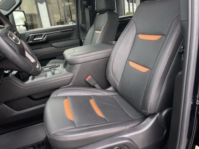 Used 2026 GMC Sierra 3500 AT4 w/ AT4 Premium Plus Package AWD/4WD image 11