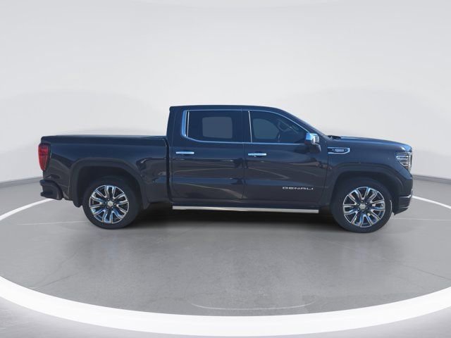 Used 2023 GMC Sierra 1500 Denali w/ Denali Reserve Package image 2