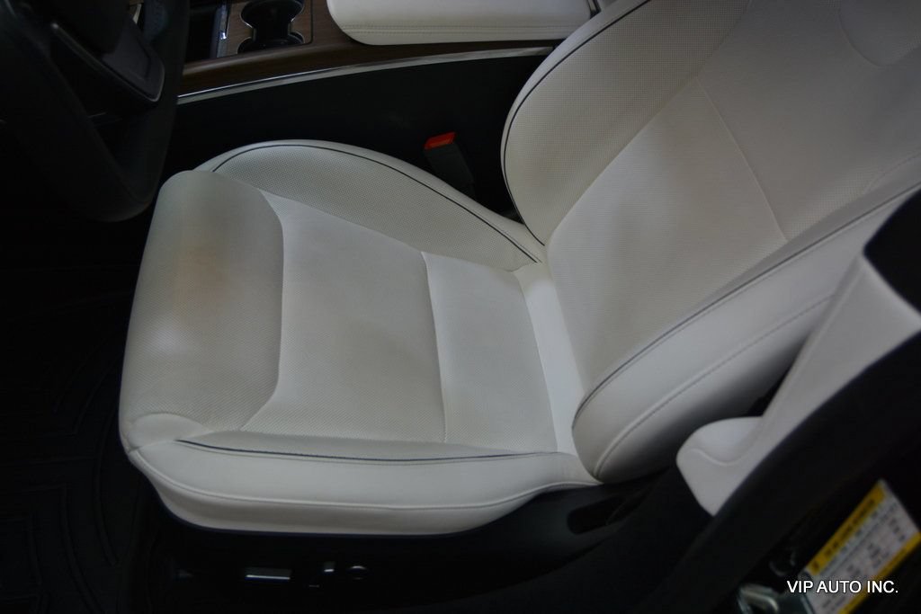 Used 2022 Tesla Model S Plaid AWD/4WD image 15