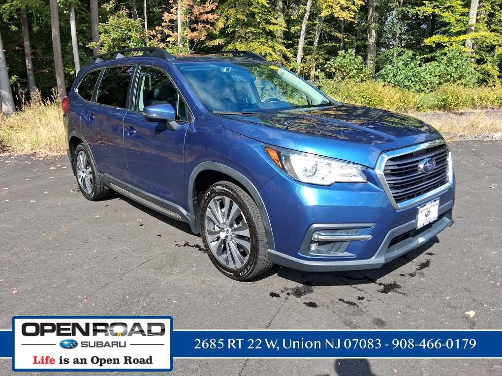 Used 2022 Subaru Ascent Limited w/ Technology Package AWD/4WD image 1