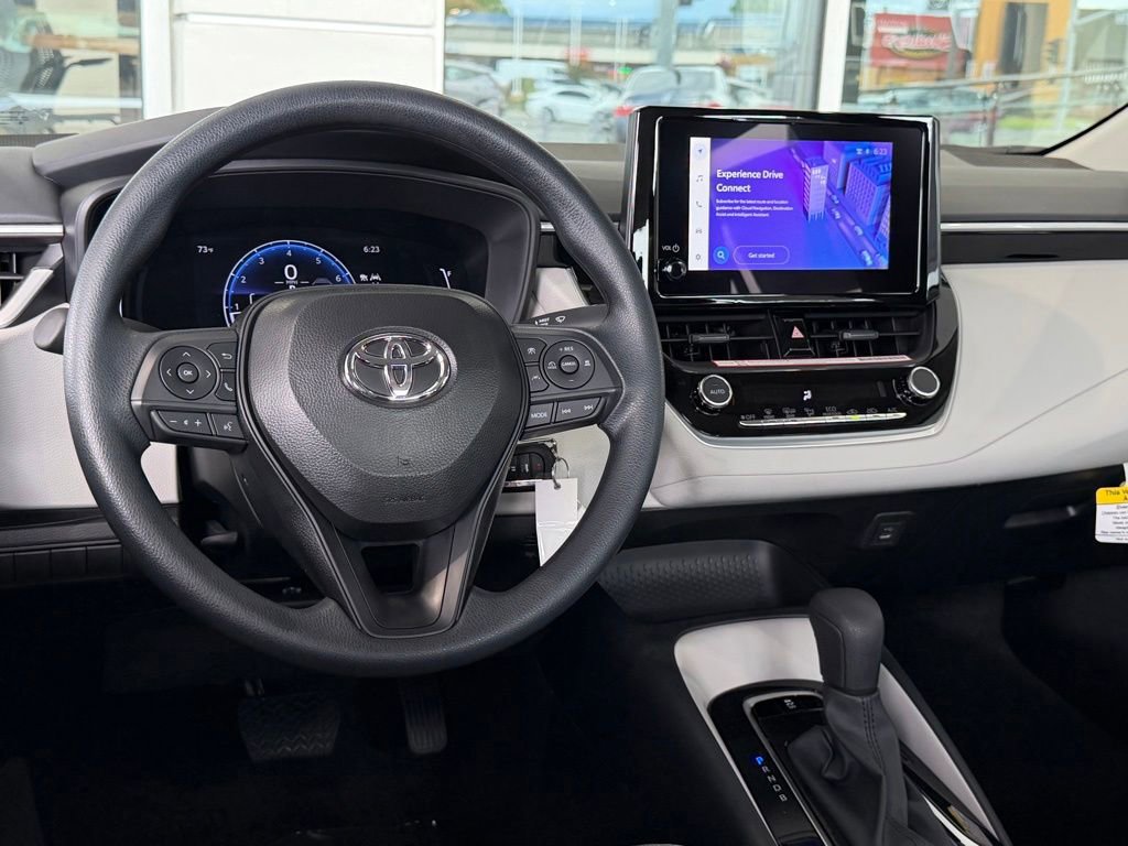 Used 2026 Toyota Corolla LE FWD image 28