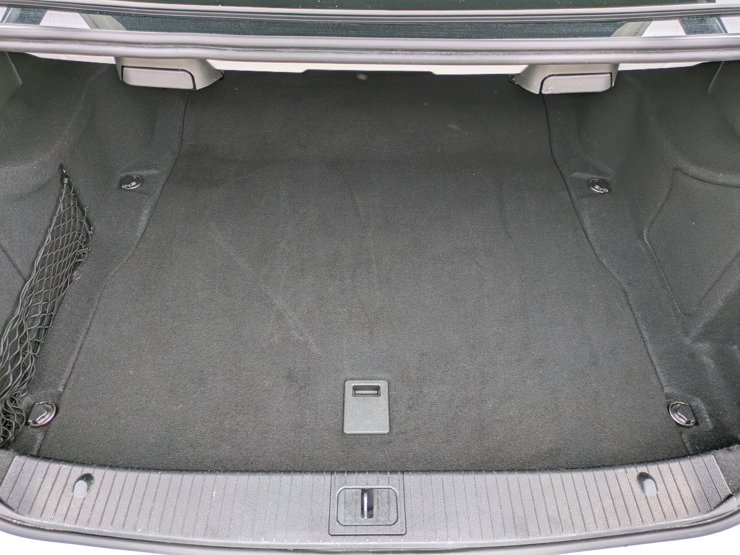 Used 2016 Mercedes-Benz E 350 4MATIC Sedan image 11