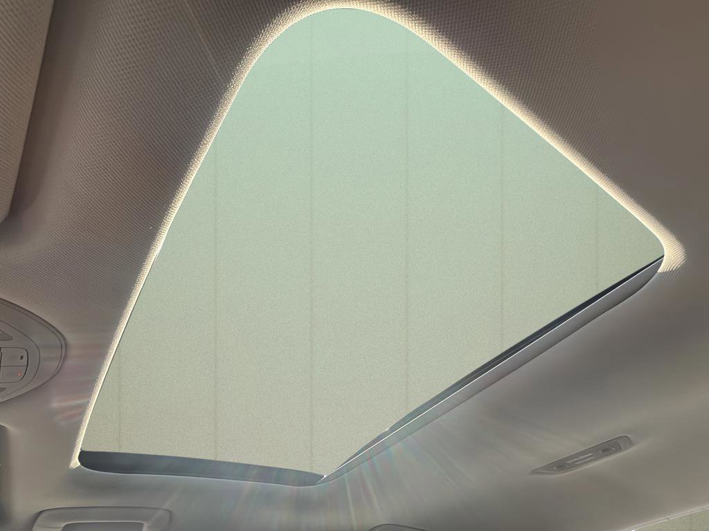 Used 2026 Genesis G70 2.5T Prestige image 37