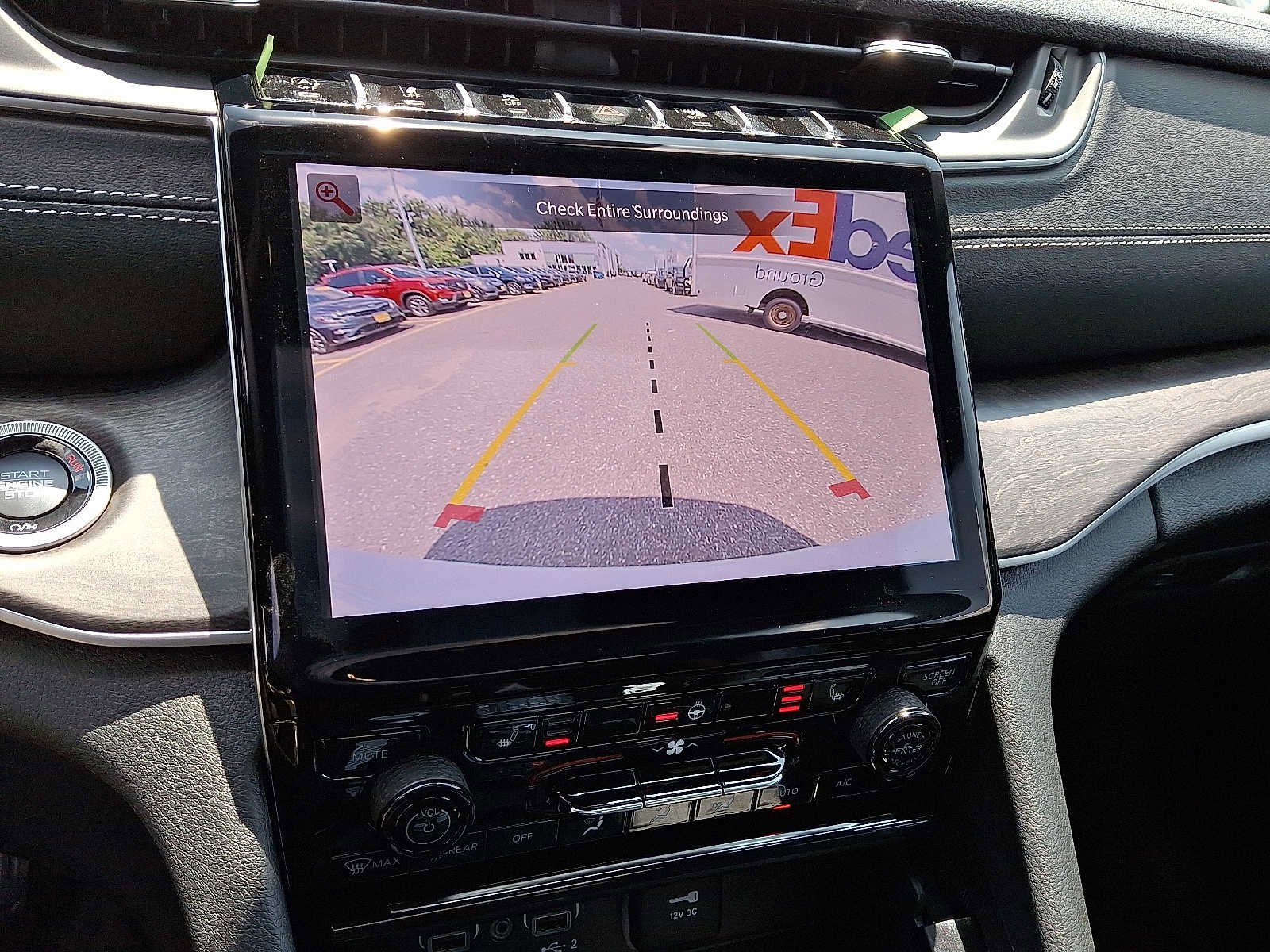 New 2025 Jeep Grand Cherokee Limited w/ Trailer Tow Package image 14