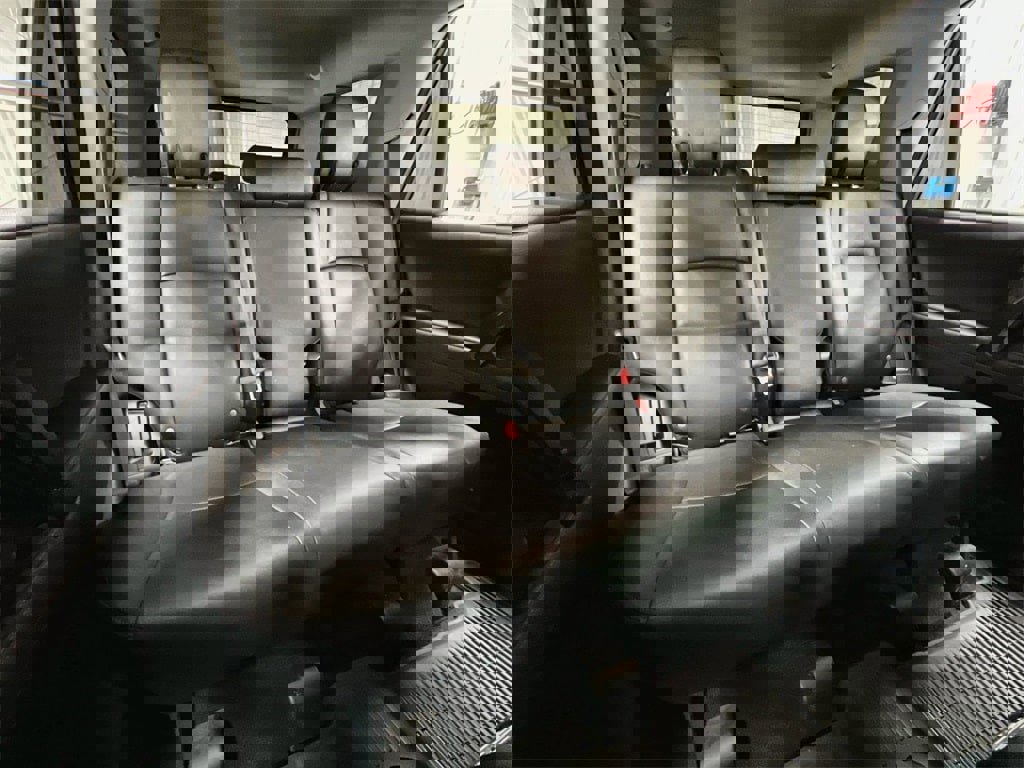 Used 2020 Toyota 4Runner Venture w/ Moonroof Package image 22