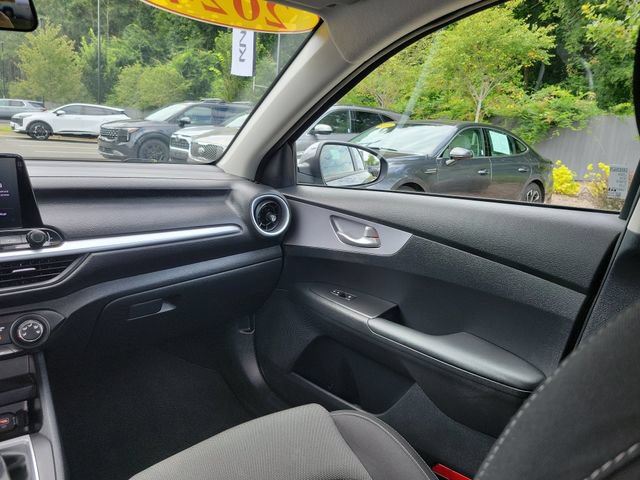 Certified 2024 Kia Forte LXS w/ LXS Technology Package FWD image 9