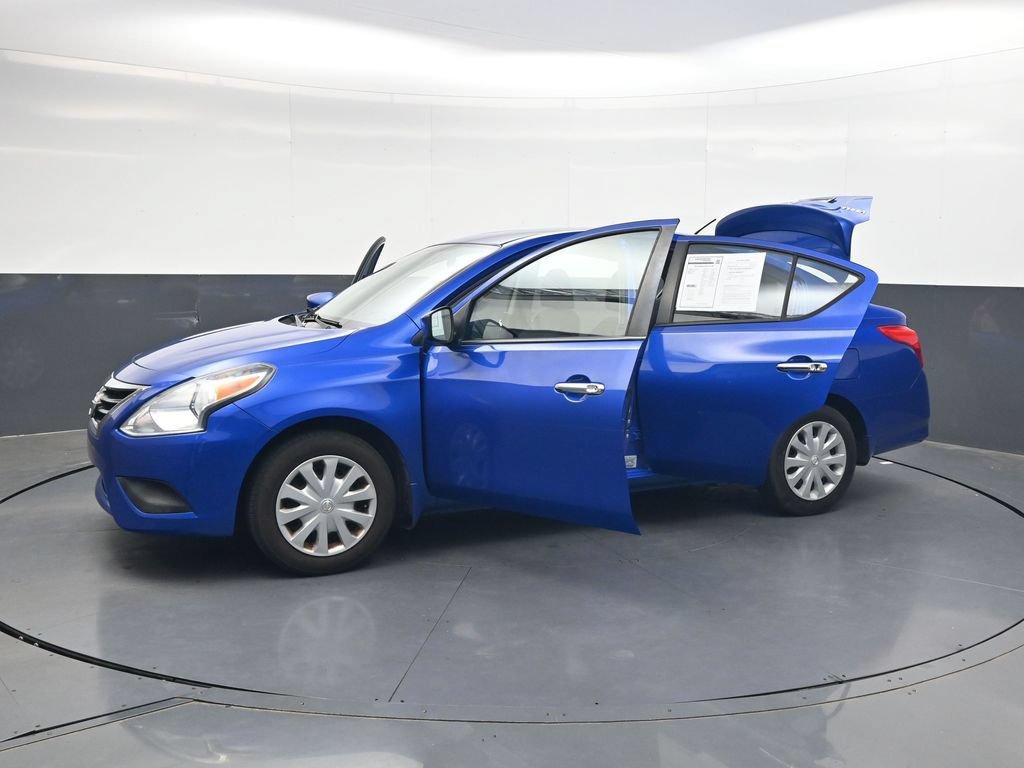 Used 2015 Nissan Versa SV FWD image 47