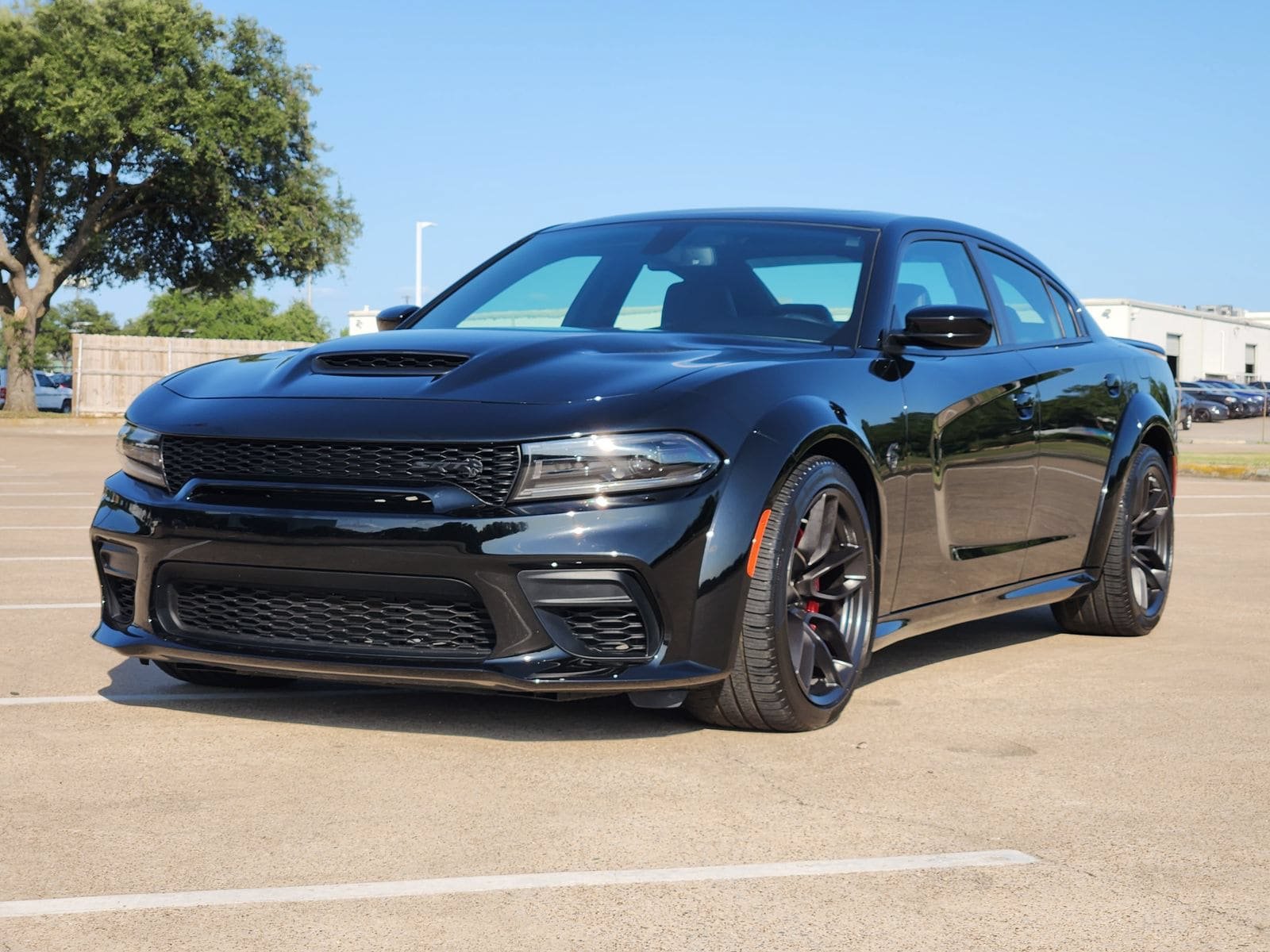 Used 2023 Dodge Charger SRT Hellcat w/ Harman/Kardon Audio Group RWD image 2