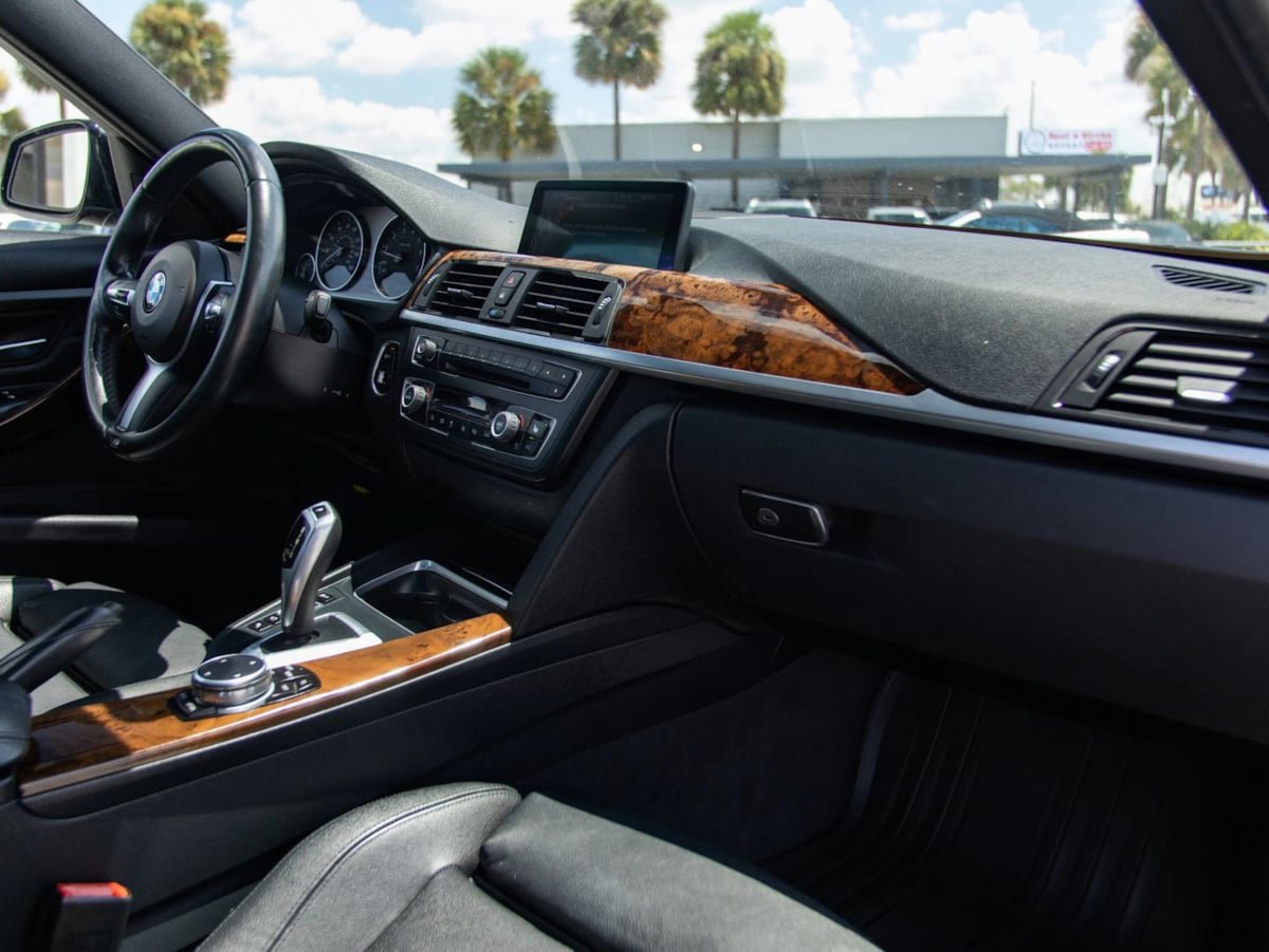 Used 2014 BMW 335i Sedan RWD image 22