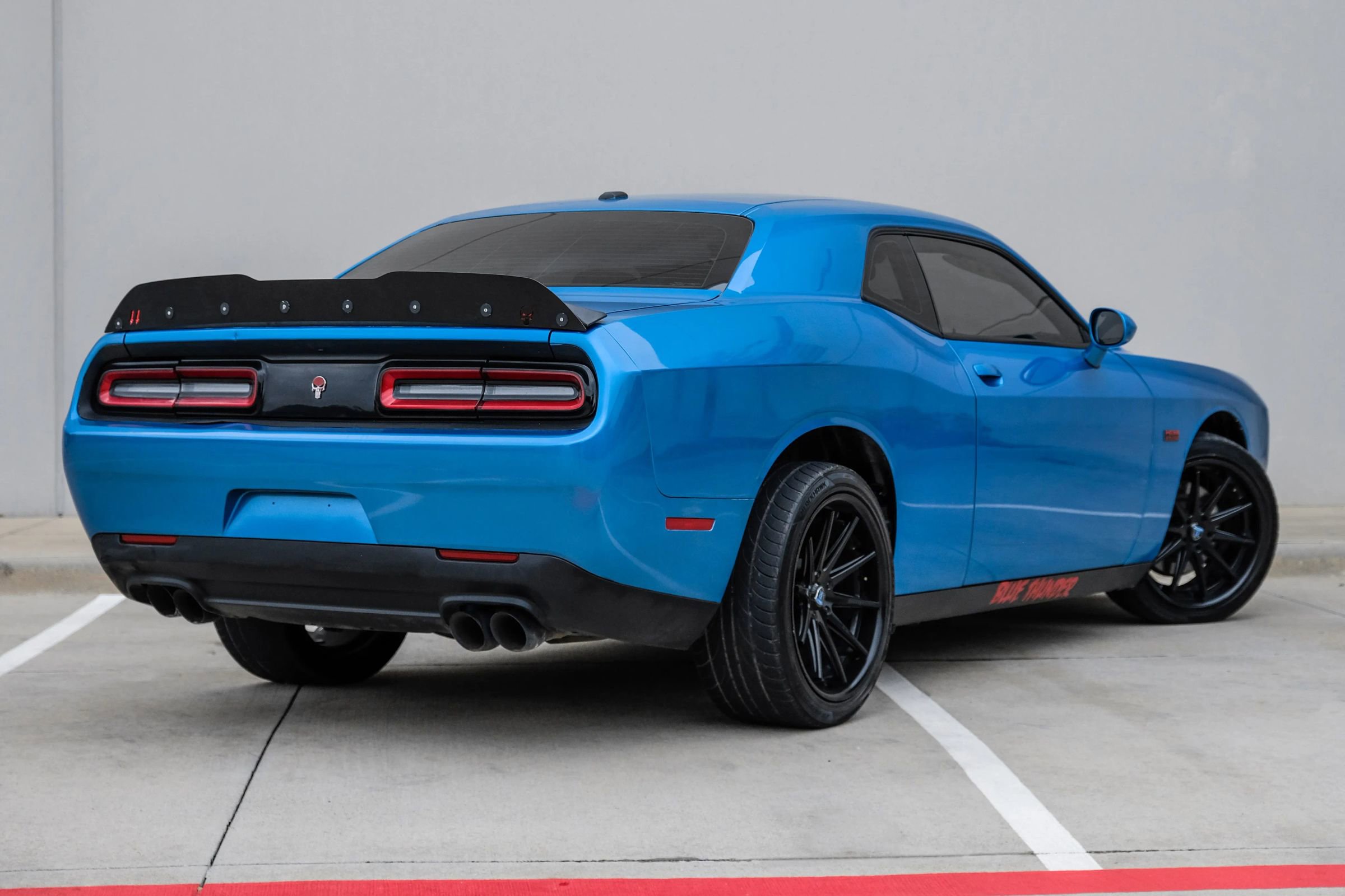 Used 2015 Dodge Challenger R/T w/ Quick Order Package 28B R/T RWD image 4