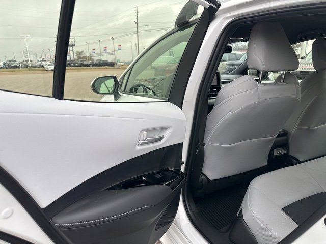 Used 2025 Toyota Corolla SE image 26