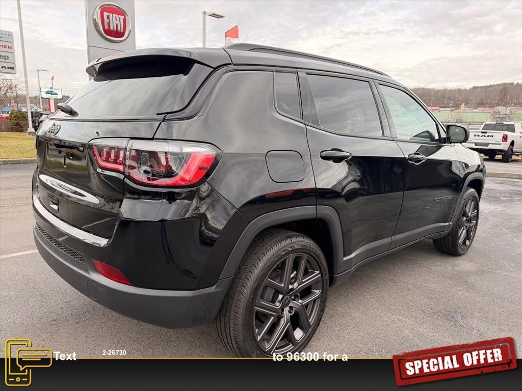 New 2026 Jeep Compass Latitude image 4