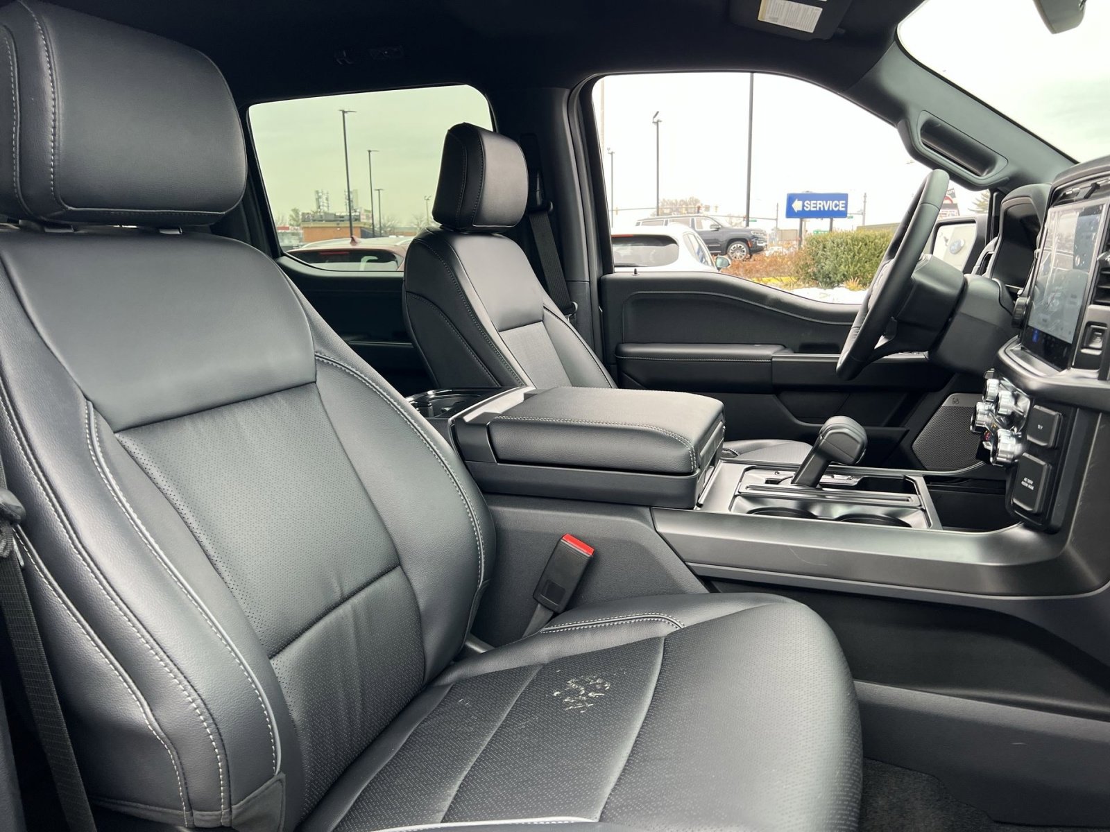 New 2026 Ford F150 Lariat w/ Equipment Group 501A Mid image 26