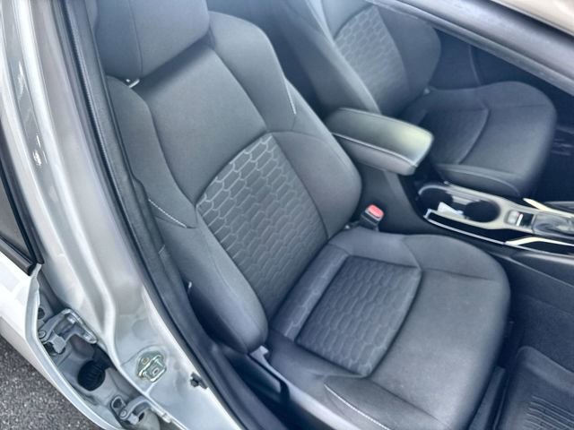 Used 2022 Toyota Corolla SE FWD image 32