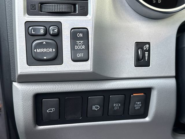 Used 2008 Toyota Sequoia Limited image 34